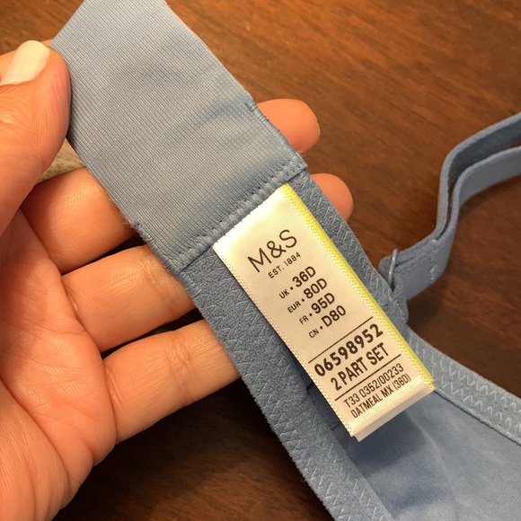 New w/t. Soft cup underwires bra, cotton/stretch, 36D, Marks & Spencer. - Picture 3 of 5